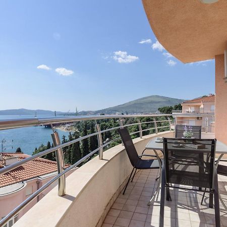 Apartment Marijana โตรกีร์ ภายนอก รูปภาพ