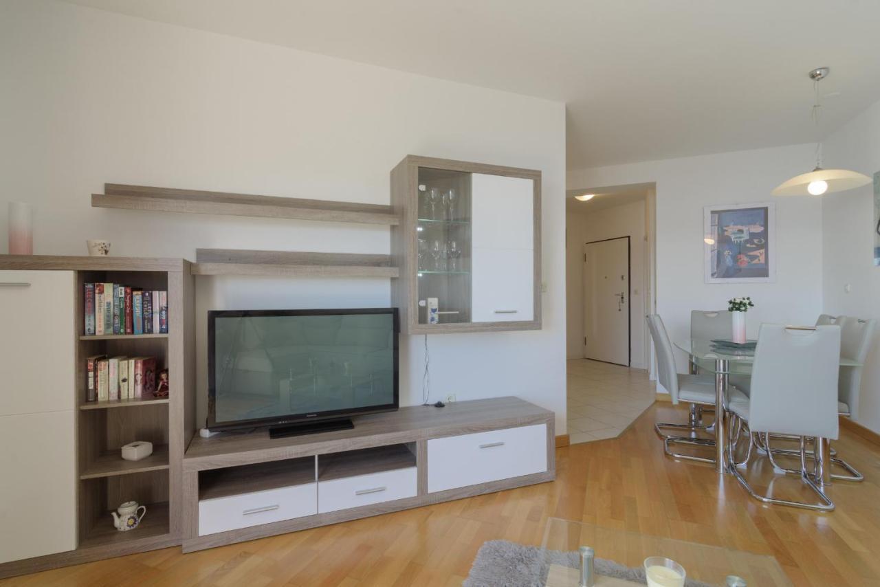 Apartment Marijana โตรกีร์ ภายนอก รูปภาพ