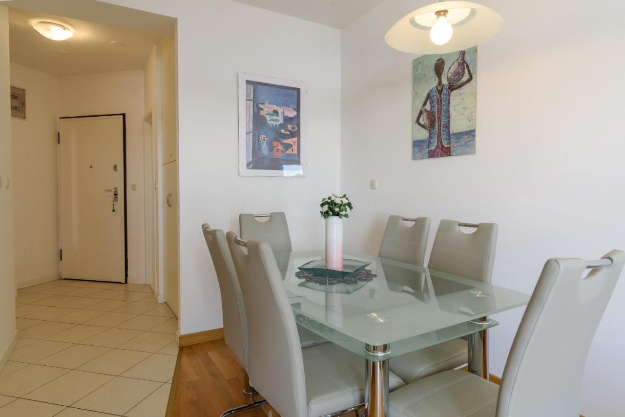 Apartment Marijana โตรกีร์ ภายนอก รูปภาพ