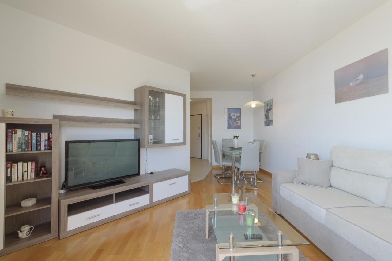 Apartment Marijana โตรกีร์ ภายนอก รูปภาพ