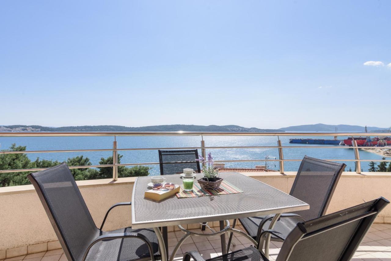 Apartment Marijana โตรกีร์ ภายนอก รูปภาพ